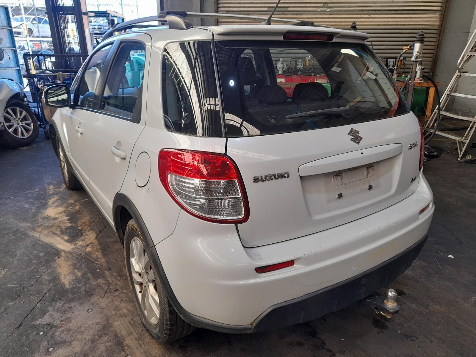 View Auto part Trans/Gearbox Suzuki Sx4 2013