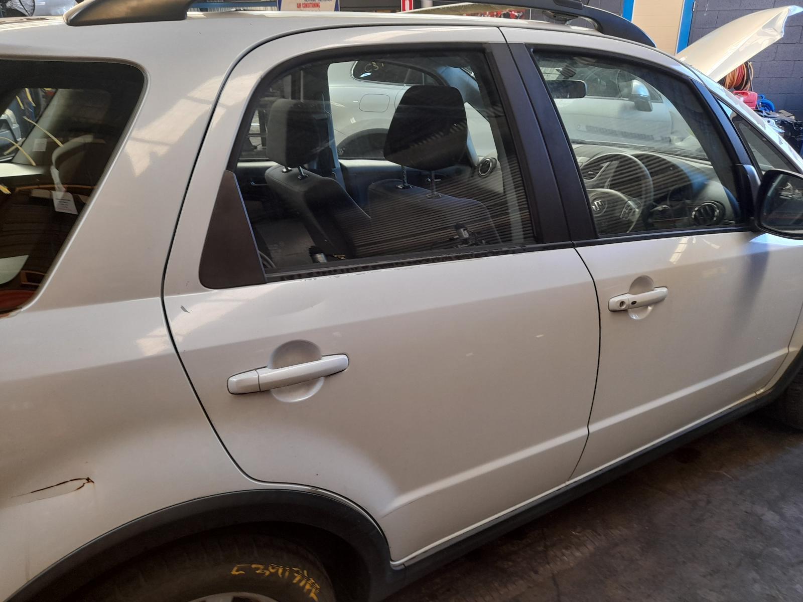 View Auto part Right Rear Door Window Suzuki Sx4 2013