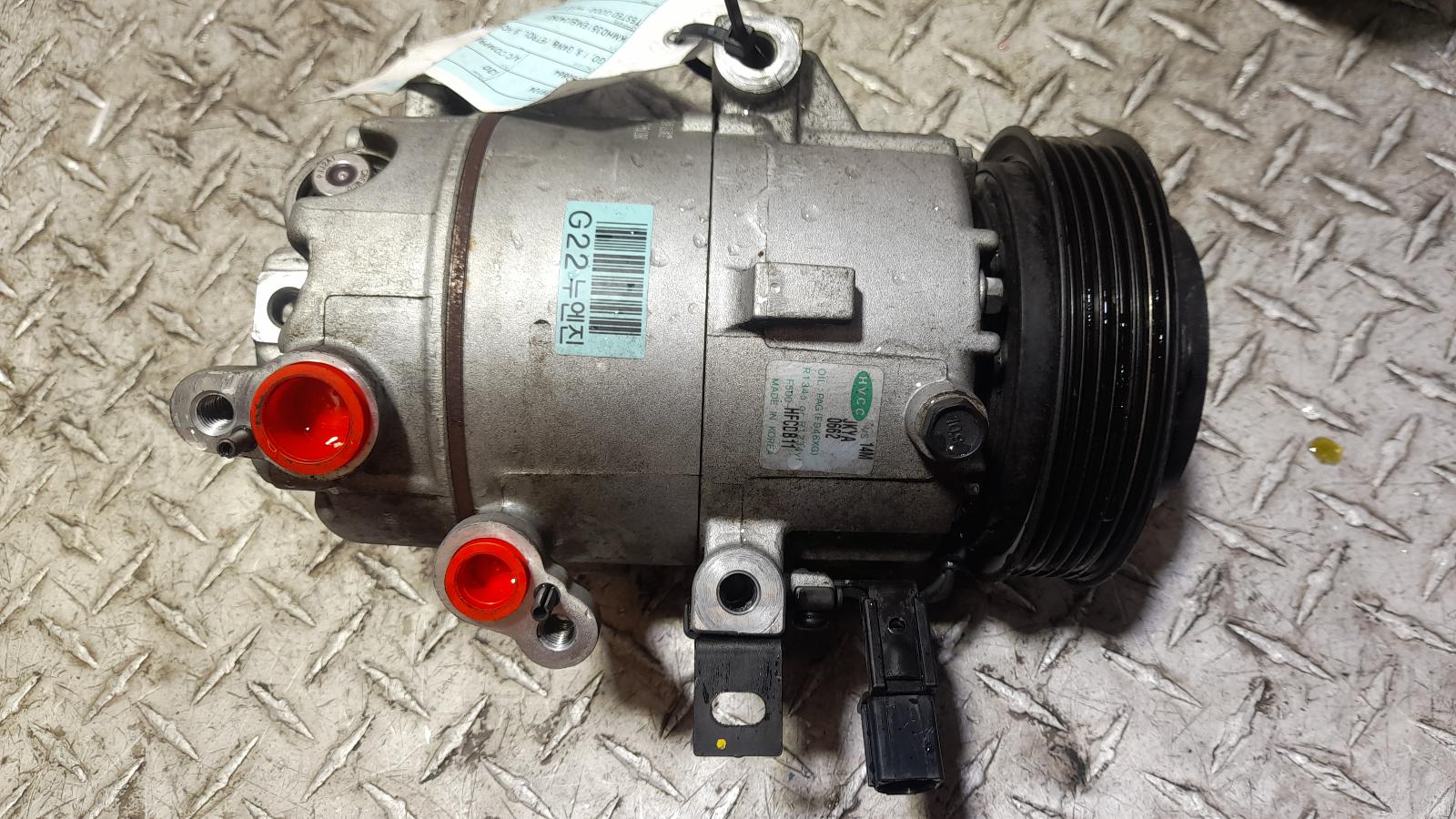 View Auto part A/C Compressor Hyundai I30 2014