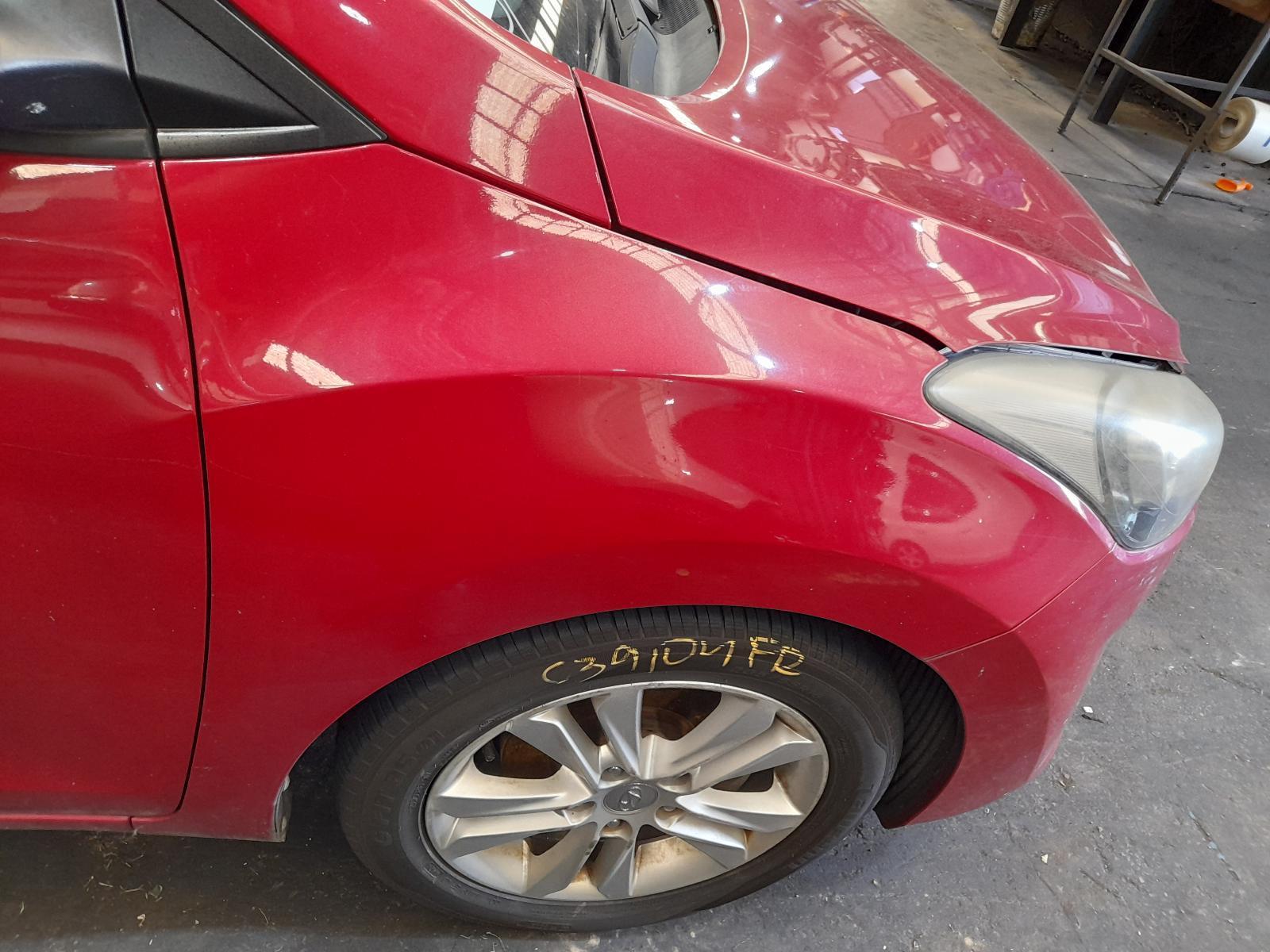 View Auto part Right Guard Hyundai I30 2014