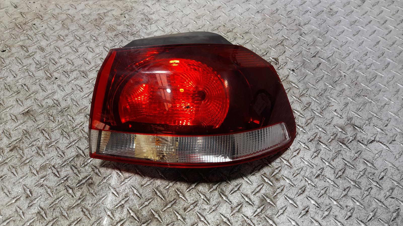 View Auto part Right Taillight Volkswagen Golf 2011