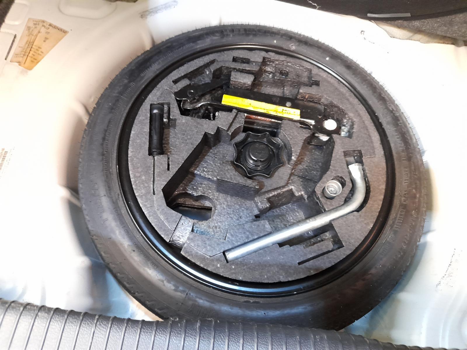 View Auto part Wheel Standard/Steel Volkswagen Golf 2011