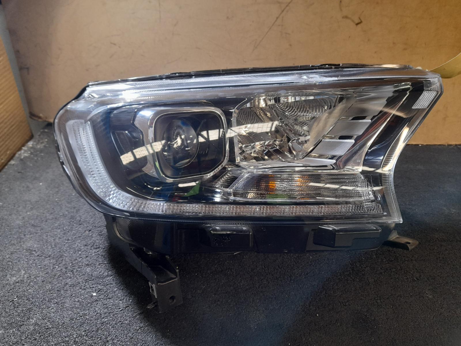 View Auto part Right Headlamp Ford Ranger 2021