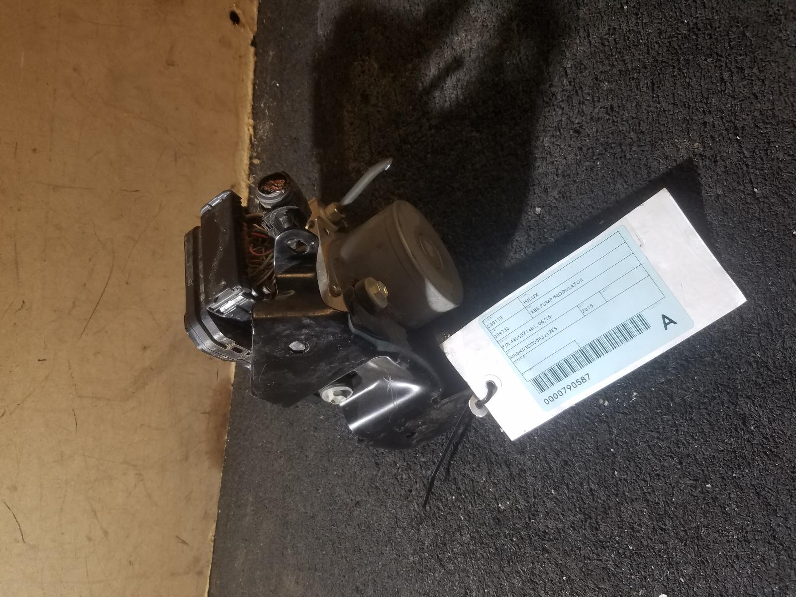 View Auto part Abs Pump/Modulator Toyota Hilux 2018