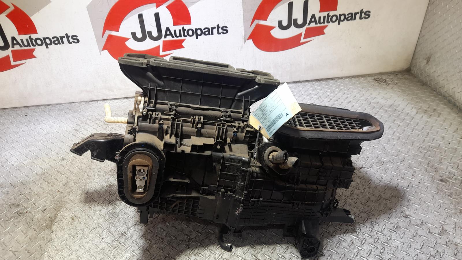 View Auto part Heater Core/Box Toyota Hilux 2018