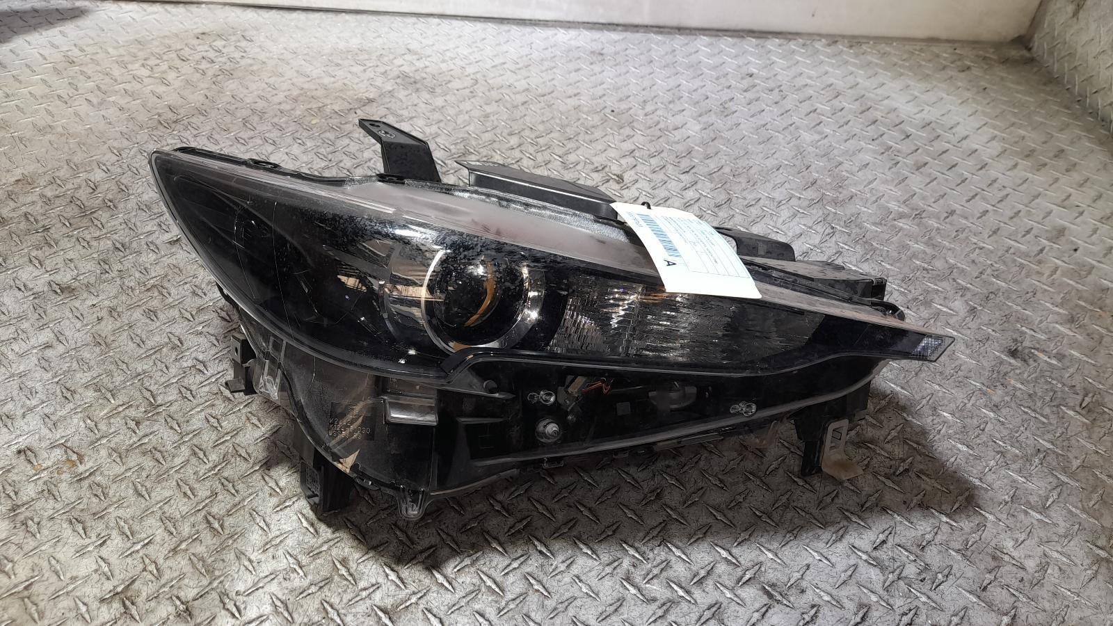 View Auto part Right Headlamp Mazda Cx8 2022