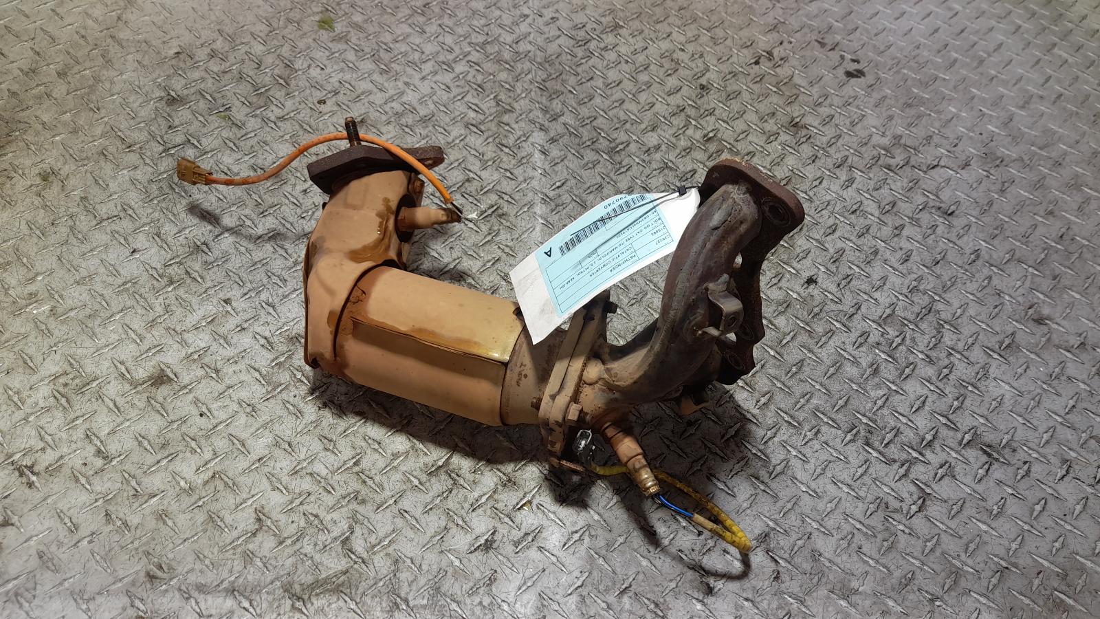 View Auto part Catalytic Converter Nissan Pathfinder 2020