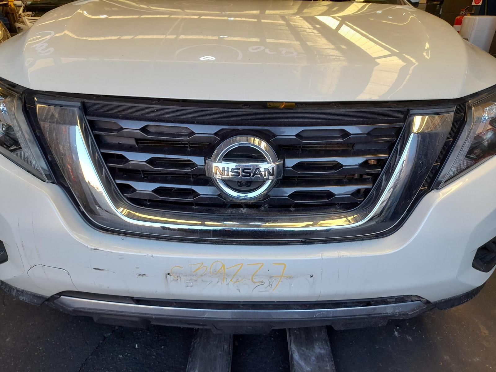 View Auto part Grille Nissan Pathfinder 2020