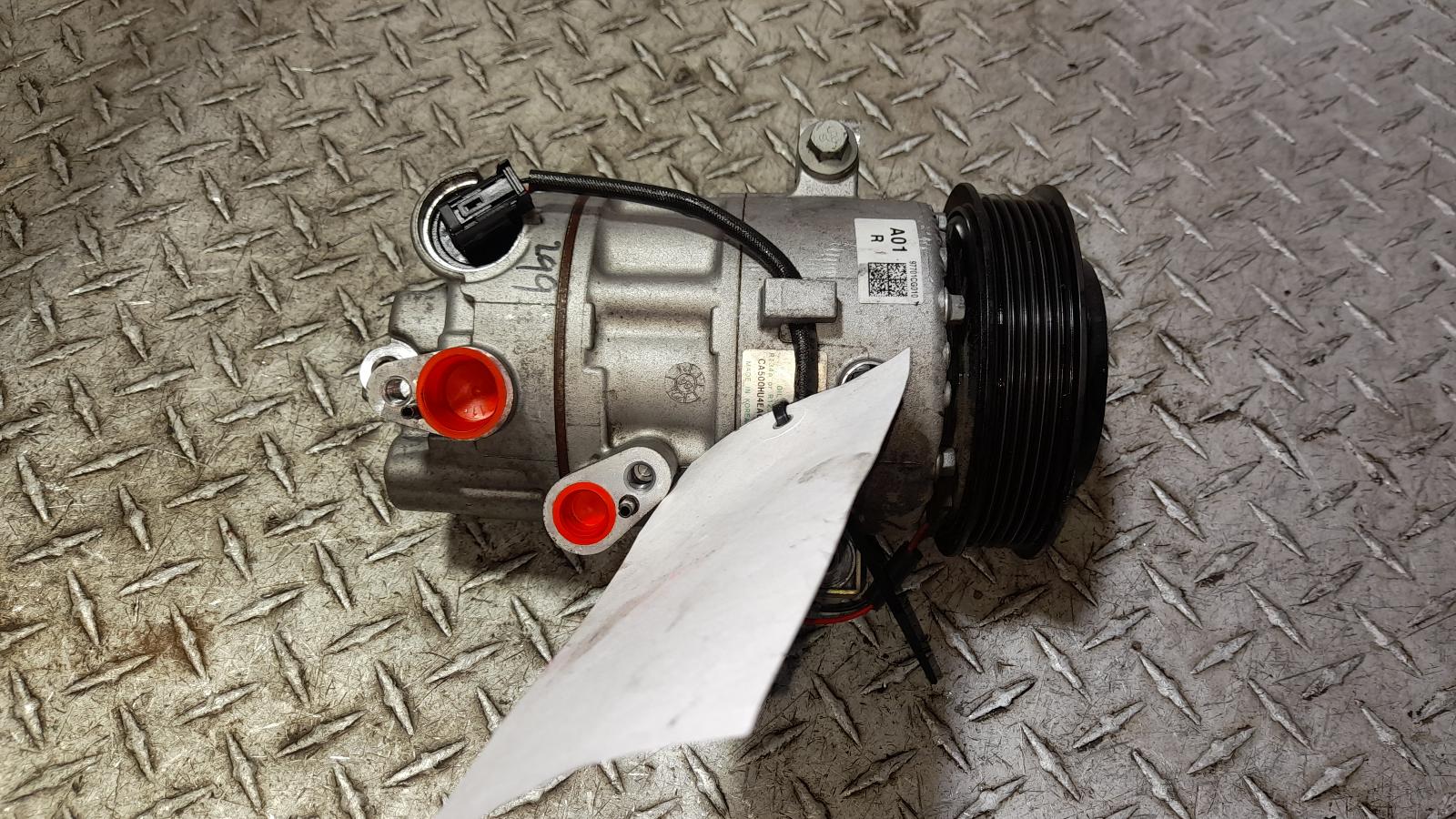 View Auto part A/C Compressor Hyundai Staria 2022