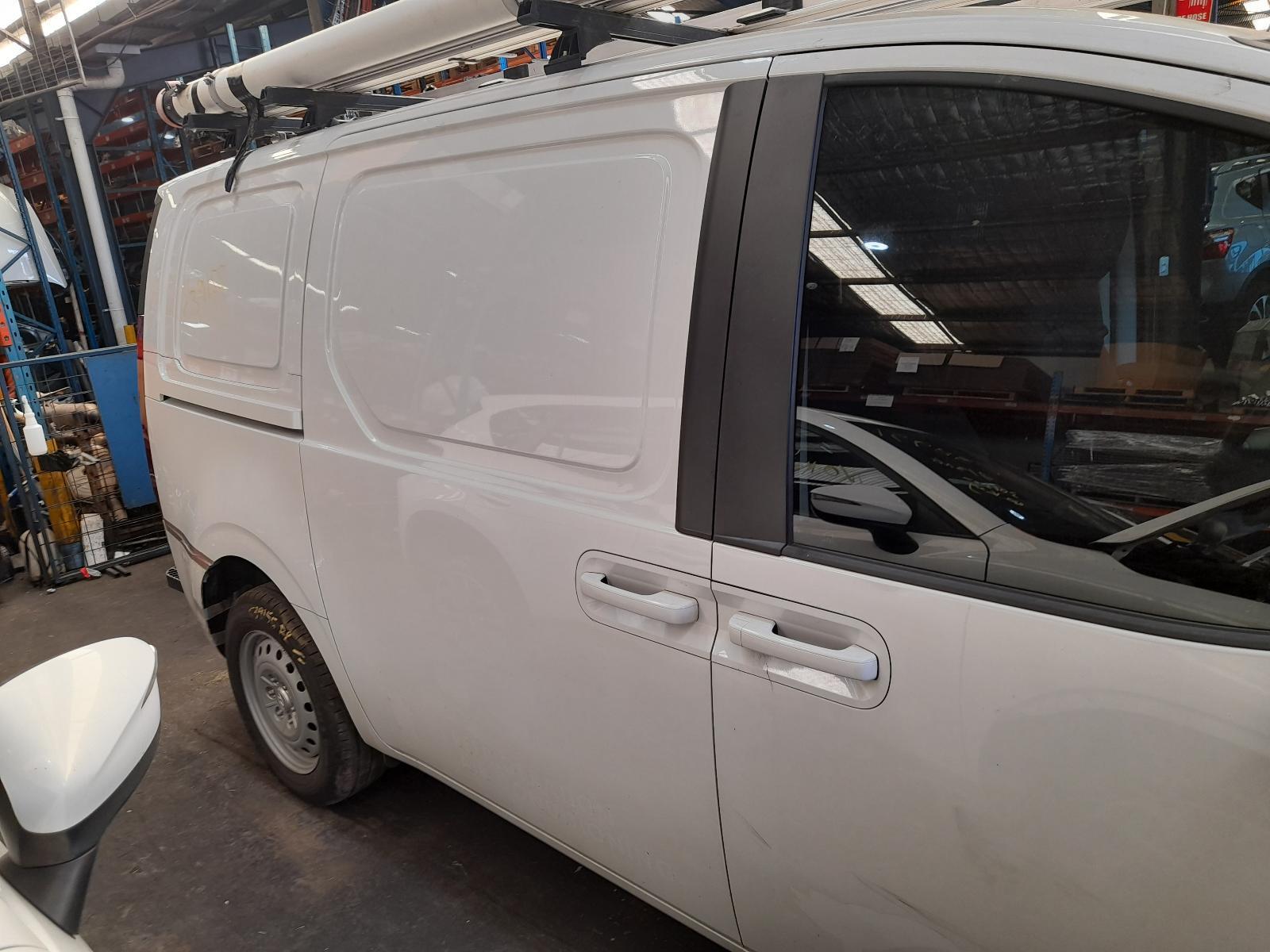 View Auto part Right Rear Door Sliding Hyundai Staria 2022