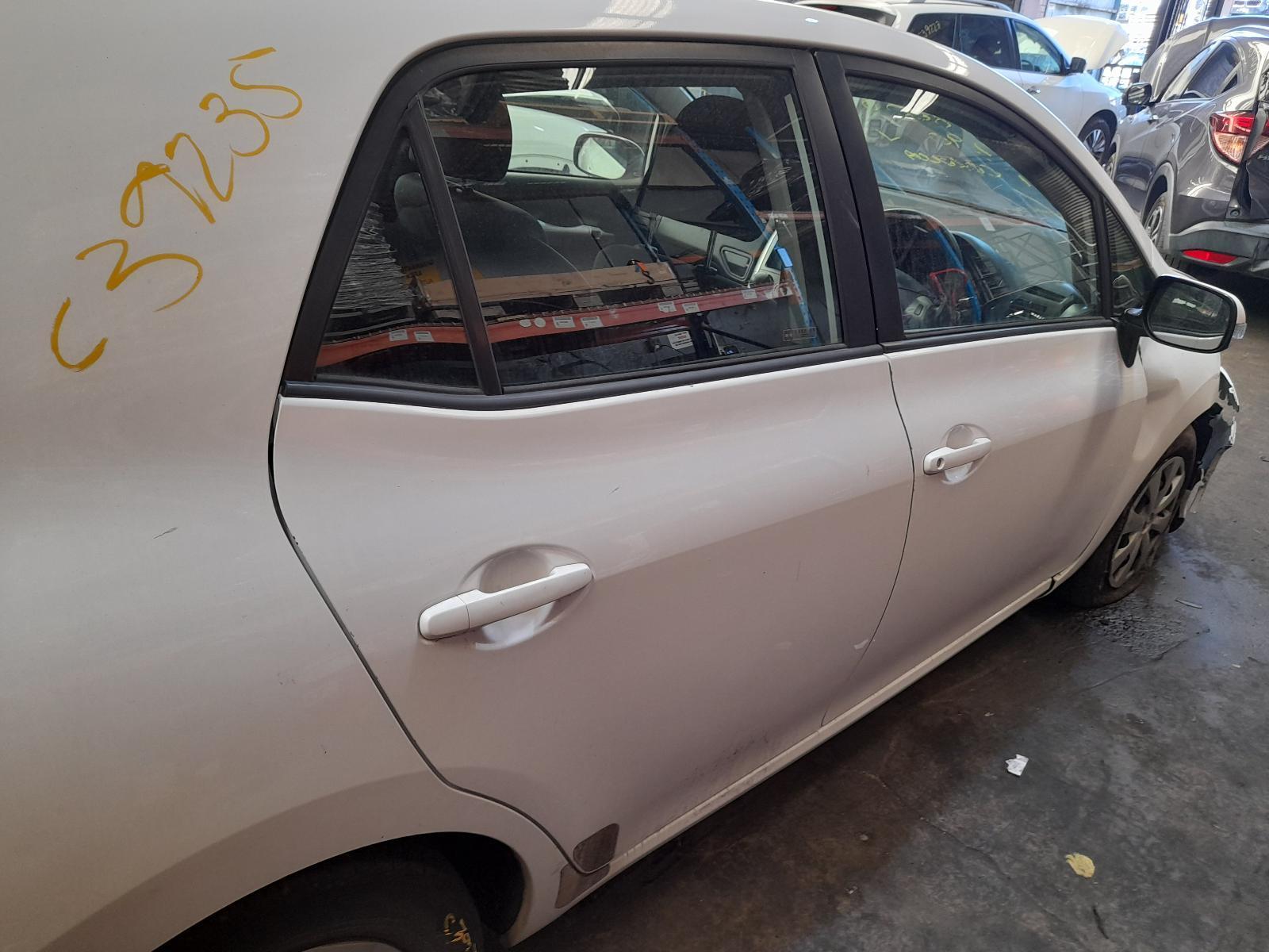 View Auto part Right Rear Door Sliding Toyota Corolla 2011