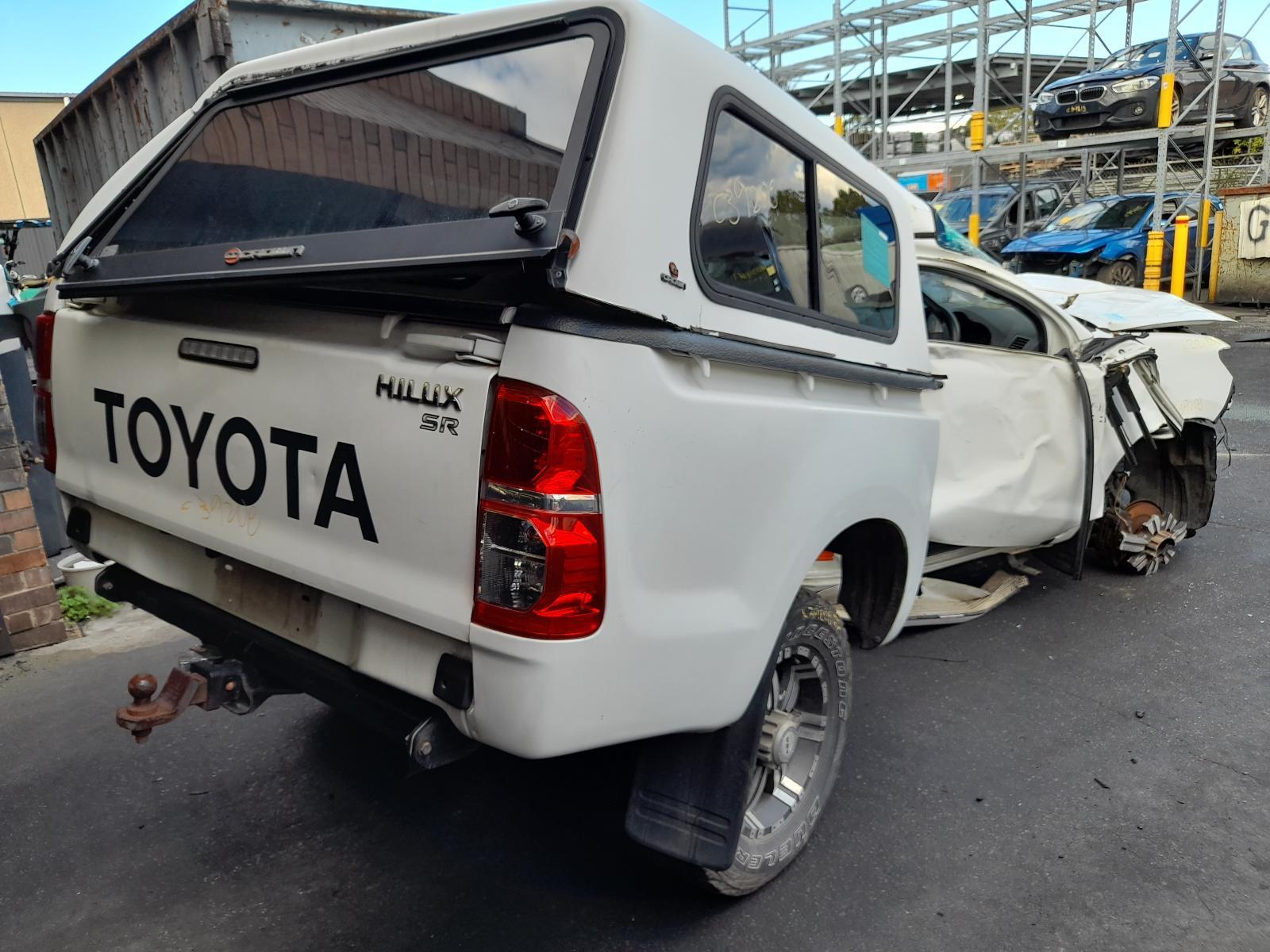 View Auto part Trans/Gearbox Toyota Hilux 2012