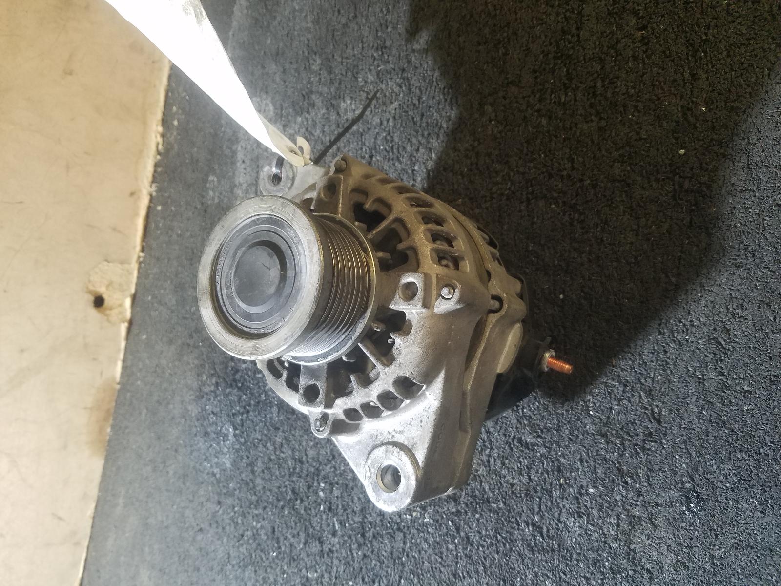 View Auto part Alternator Toyota Hilux 2012