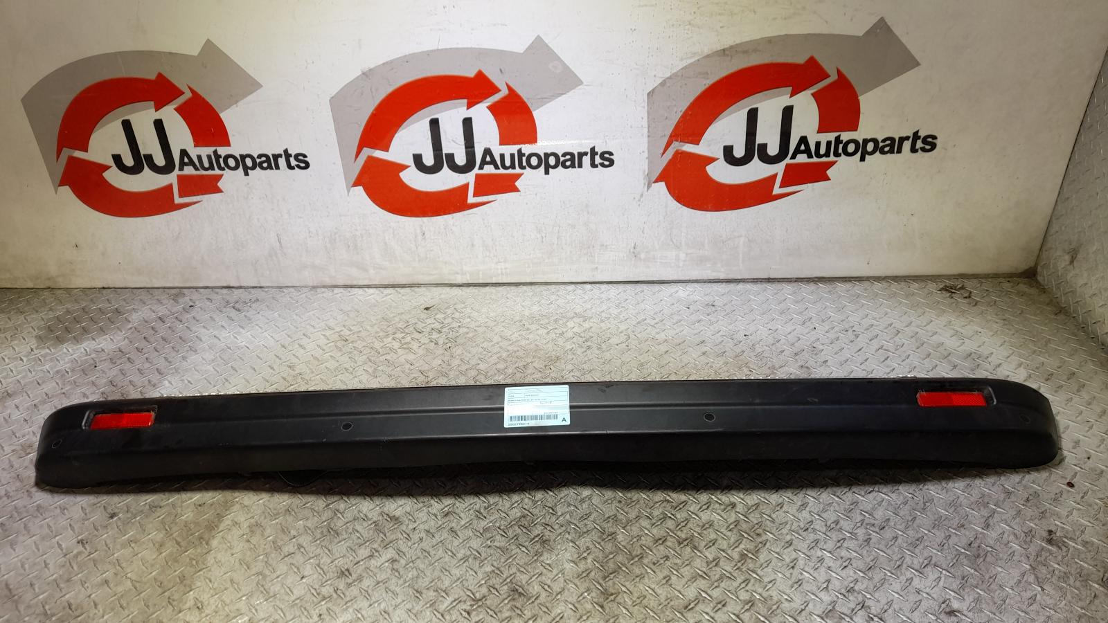 View Auto part Rear Bumper Mitsubishi Express 2021