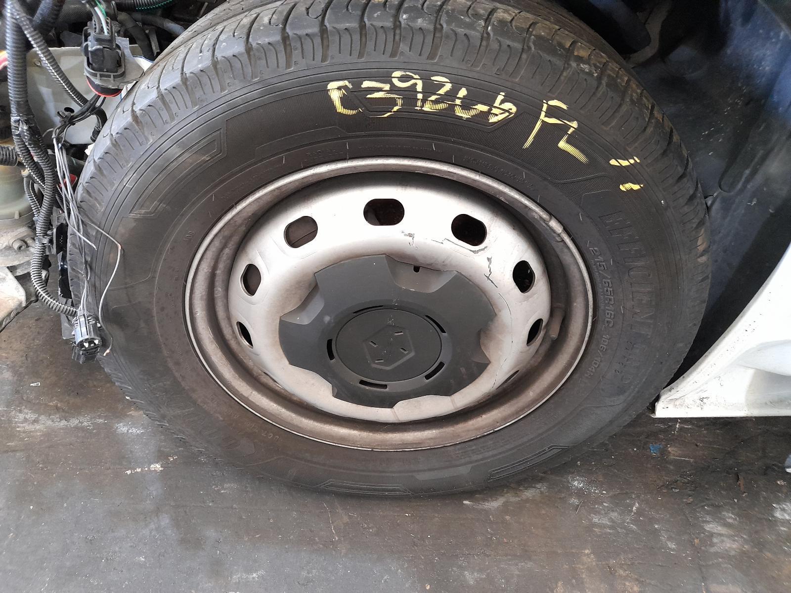 View Auto part Wheel Standard/Steel Mitsubishi Express 2021