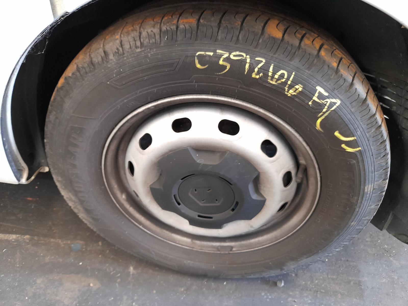 View Auto part Wheel Standard/Steel Mitsubishi Express 2021