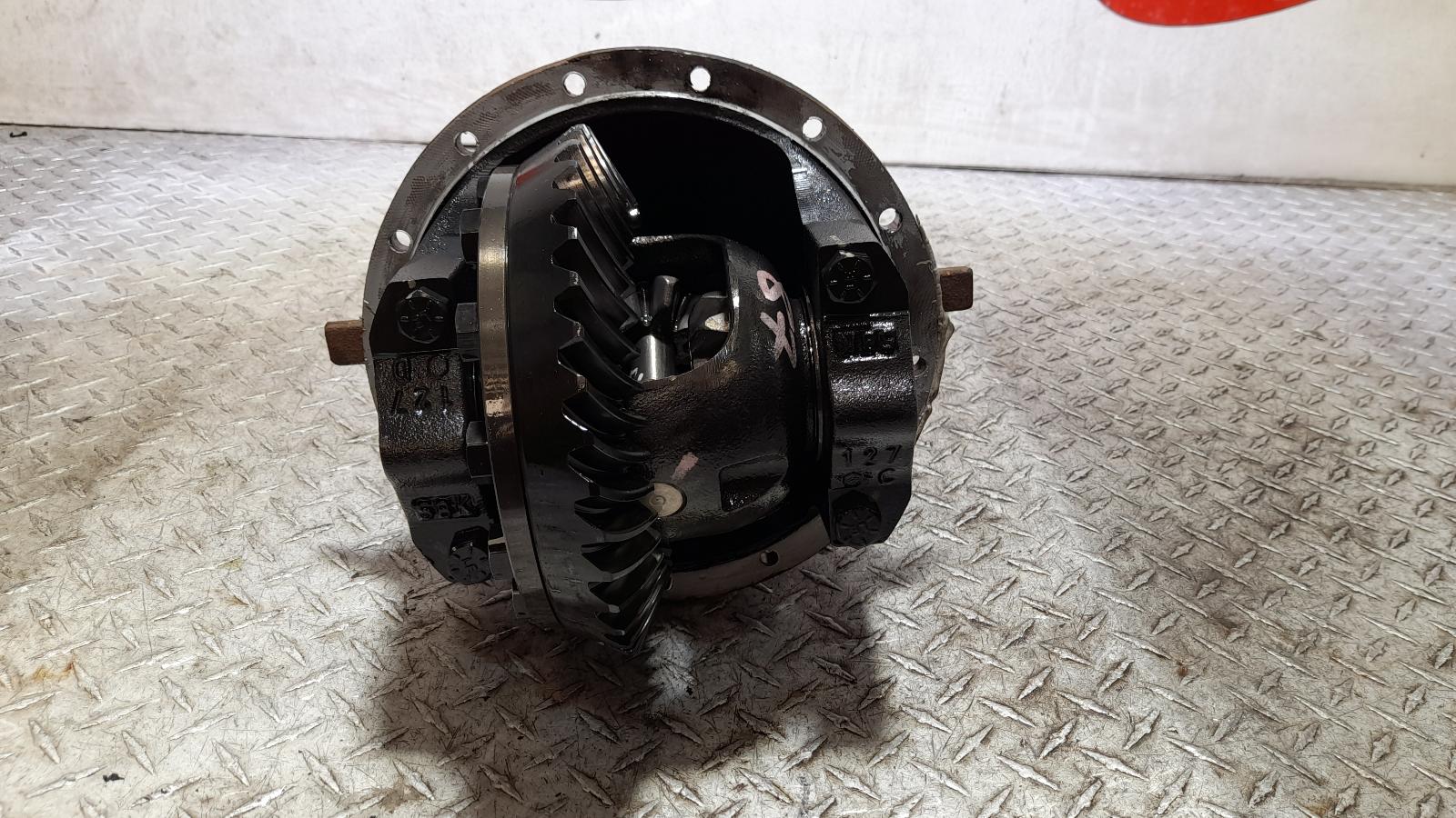 View Auto part Differential Centre Mazda Bt50 2015