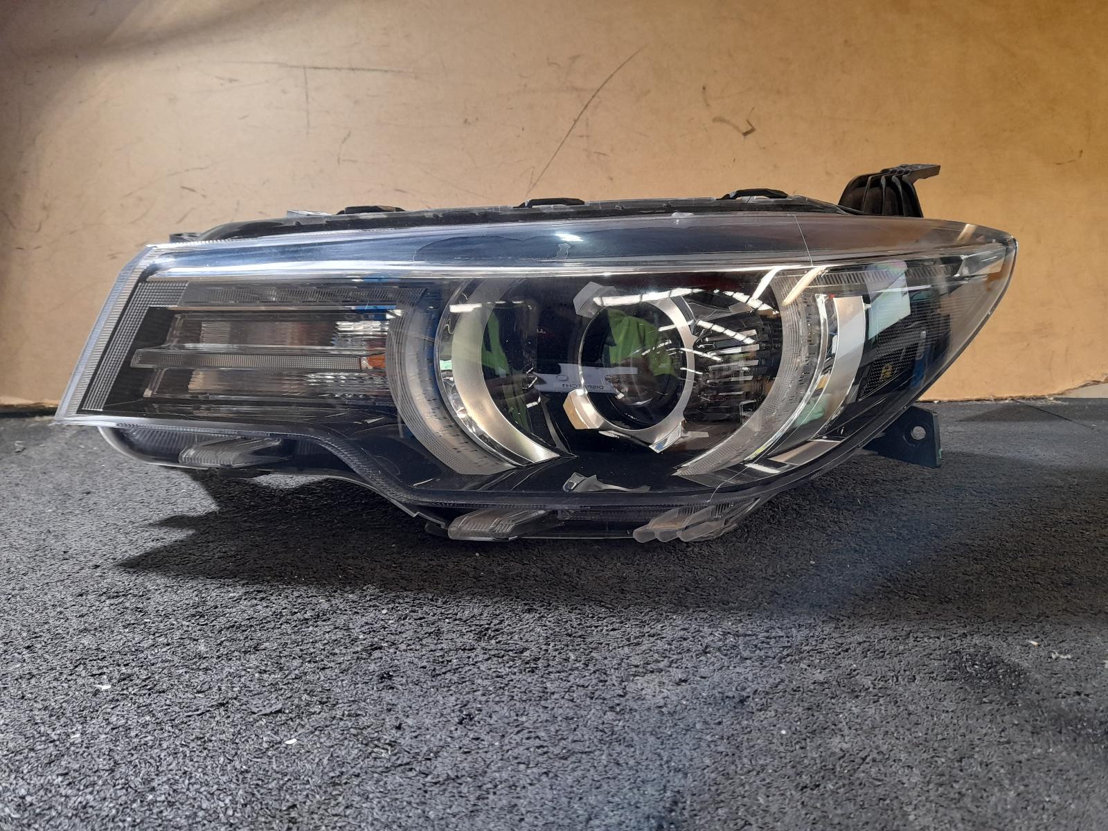 View Auto part Left Headlamp Mg Zs 2020