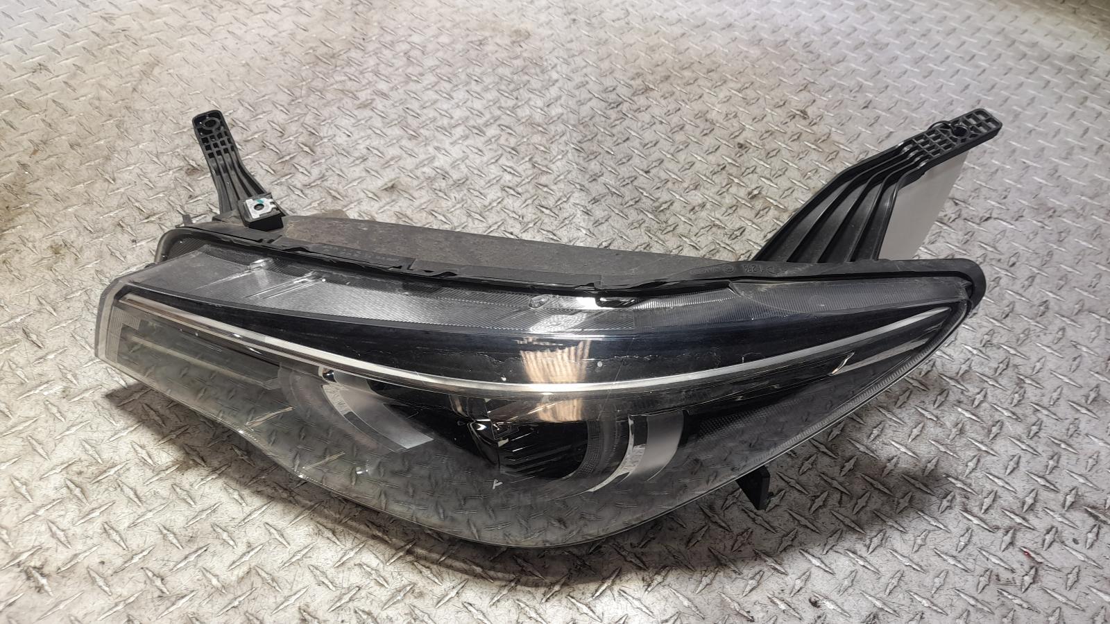 View Auto part Left Headlamp Mg Zs 2020