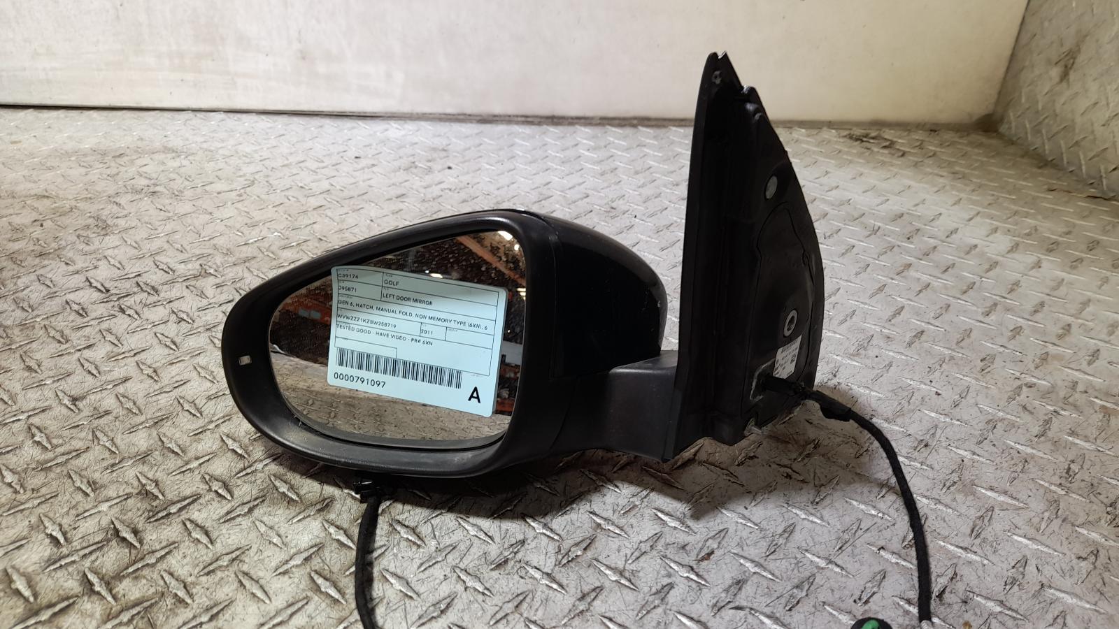 View Auto part Left Door Mirror Volkswagen Golf 2011