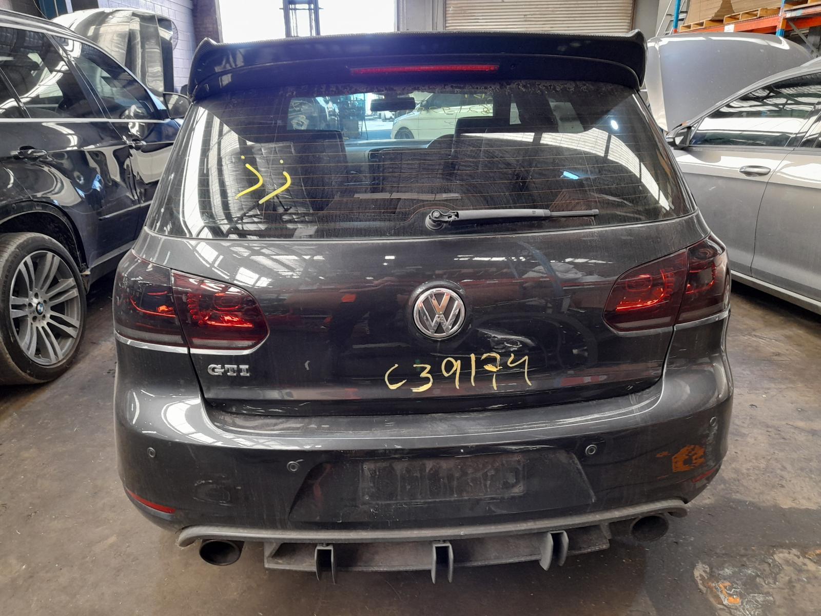 View Auto part Bootlid/Tailgate Volkswagen Golf 2011