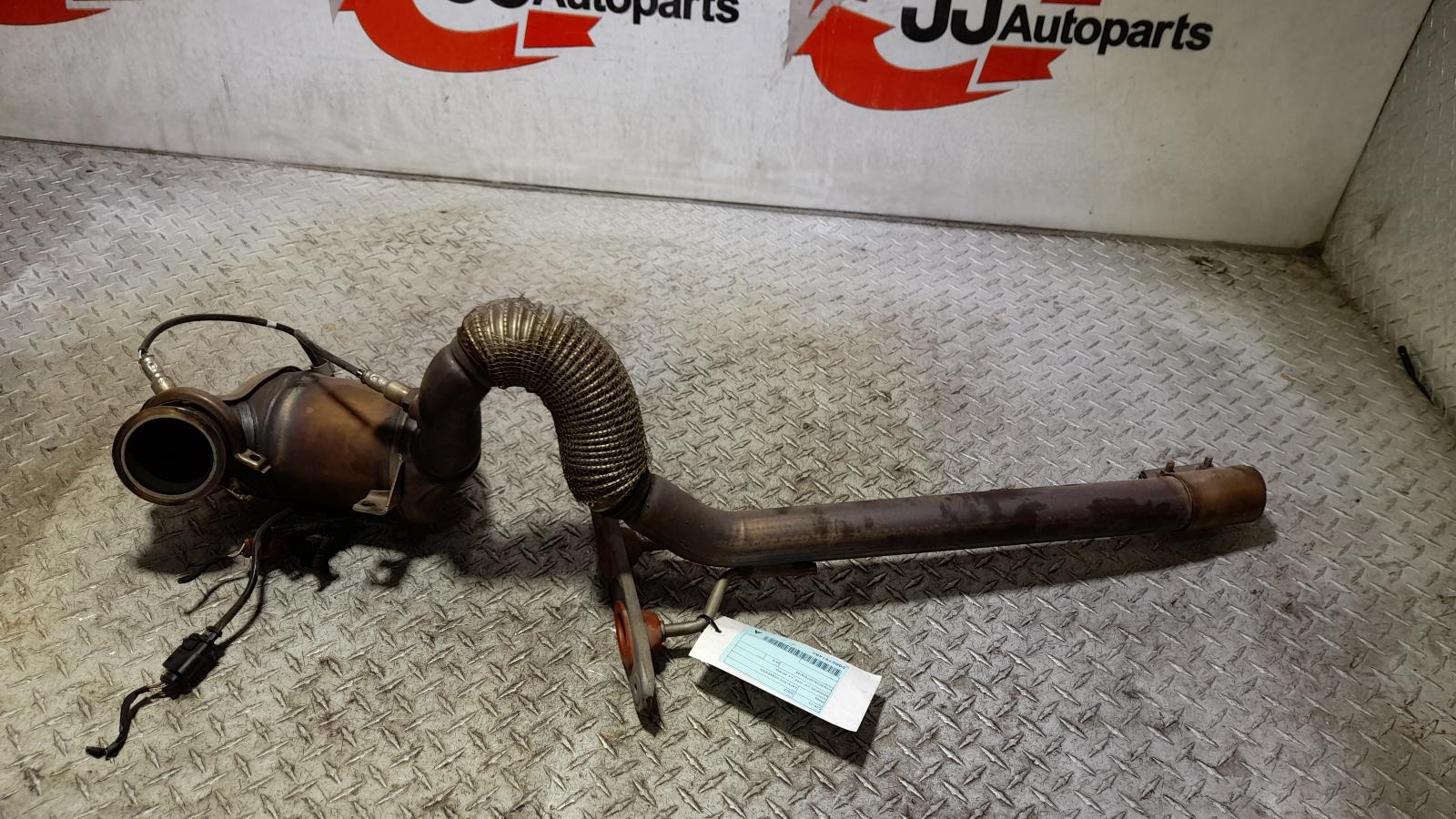 View Auto part Catalytic Converter Volkswagen Golf 2015