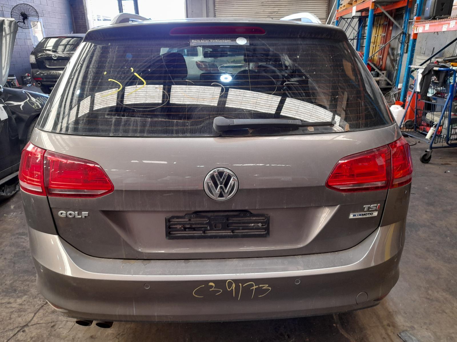 View Auto part Bootlid/Tailgate Volkswagen Golf 2015