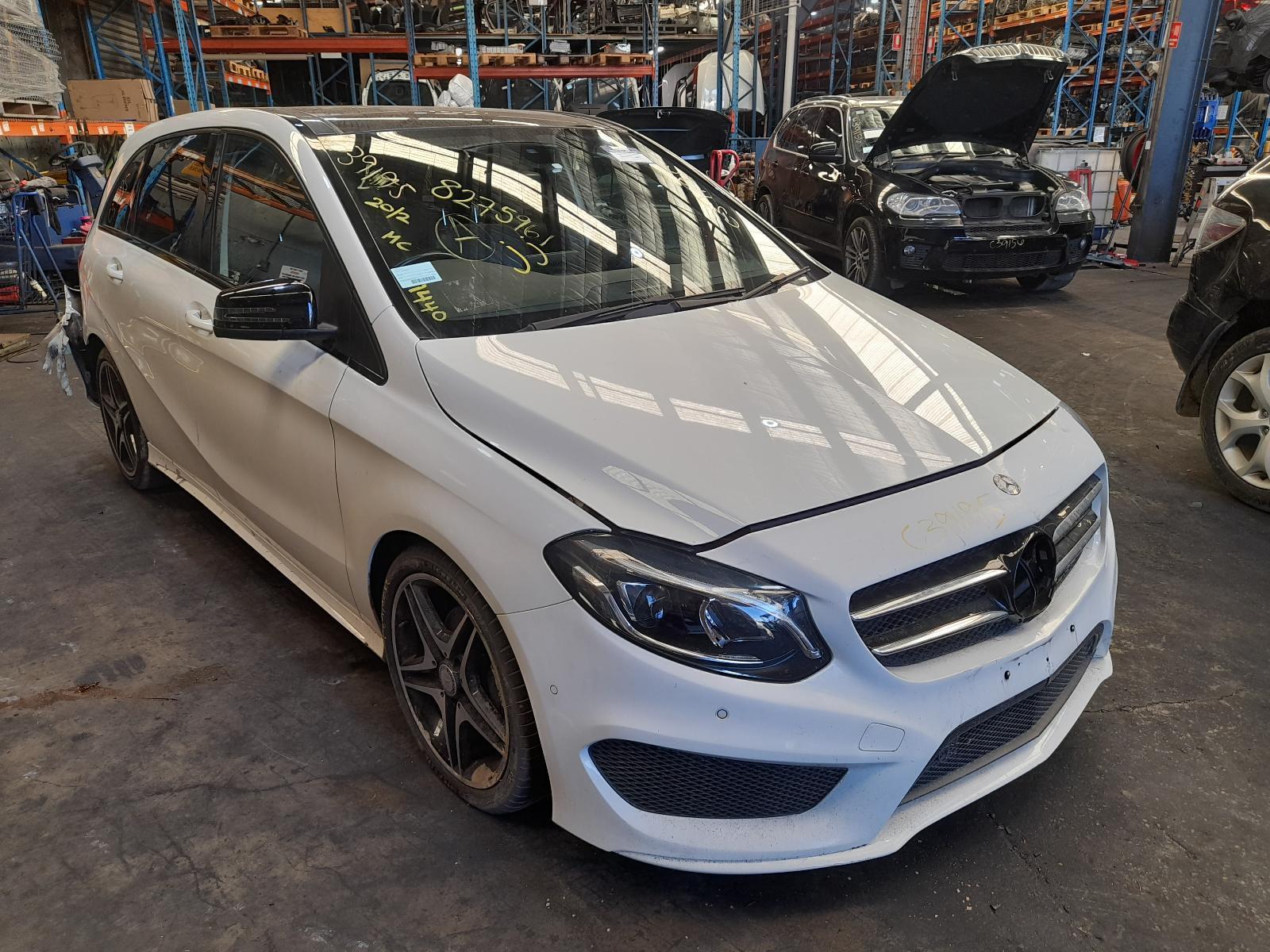 View Auto part Trans/Gearbox Mercedes B Class 2015