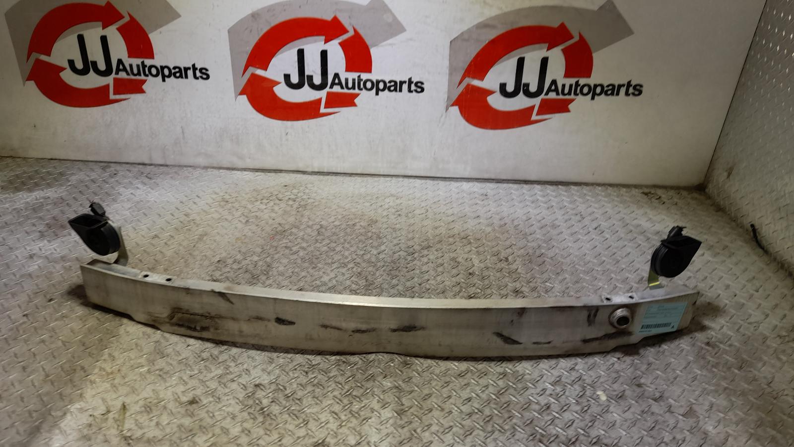View Auto part F/Bar Reinforc/Brack Mercedes B Class 2015
