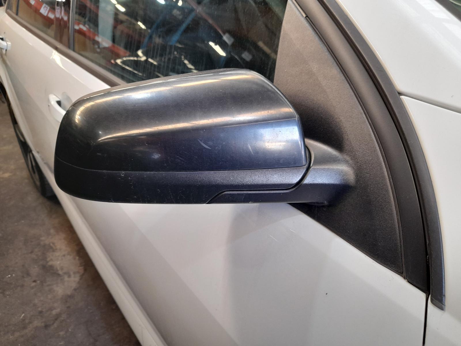 View Auto part Right Door Mirror Holden Commodore 2016