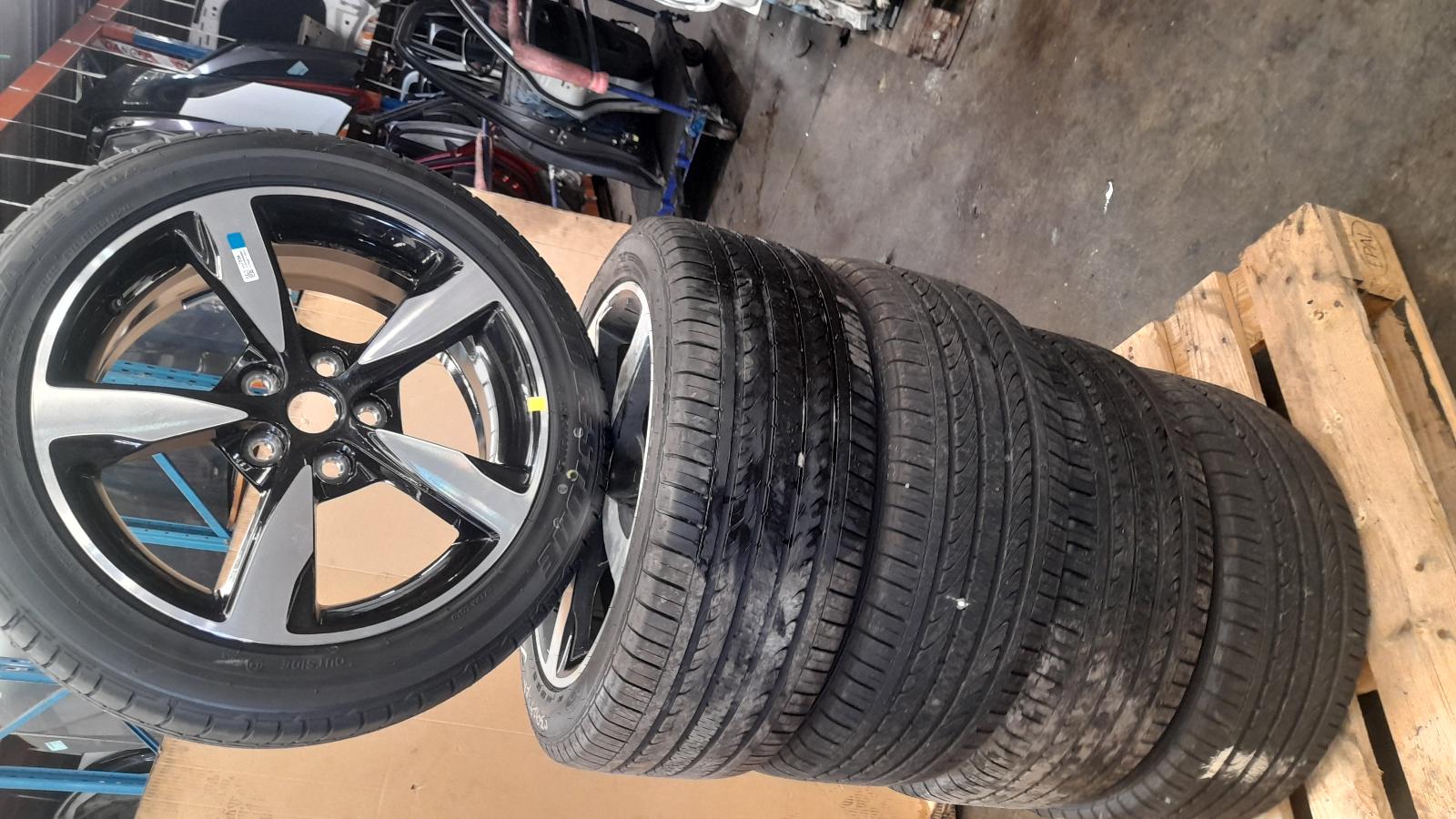 View Auto part Wheel Mag Holden Commodore 2016