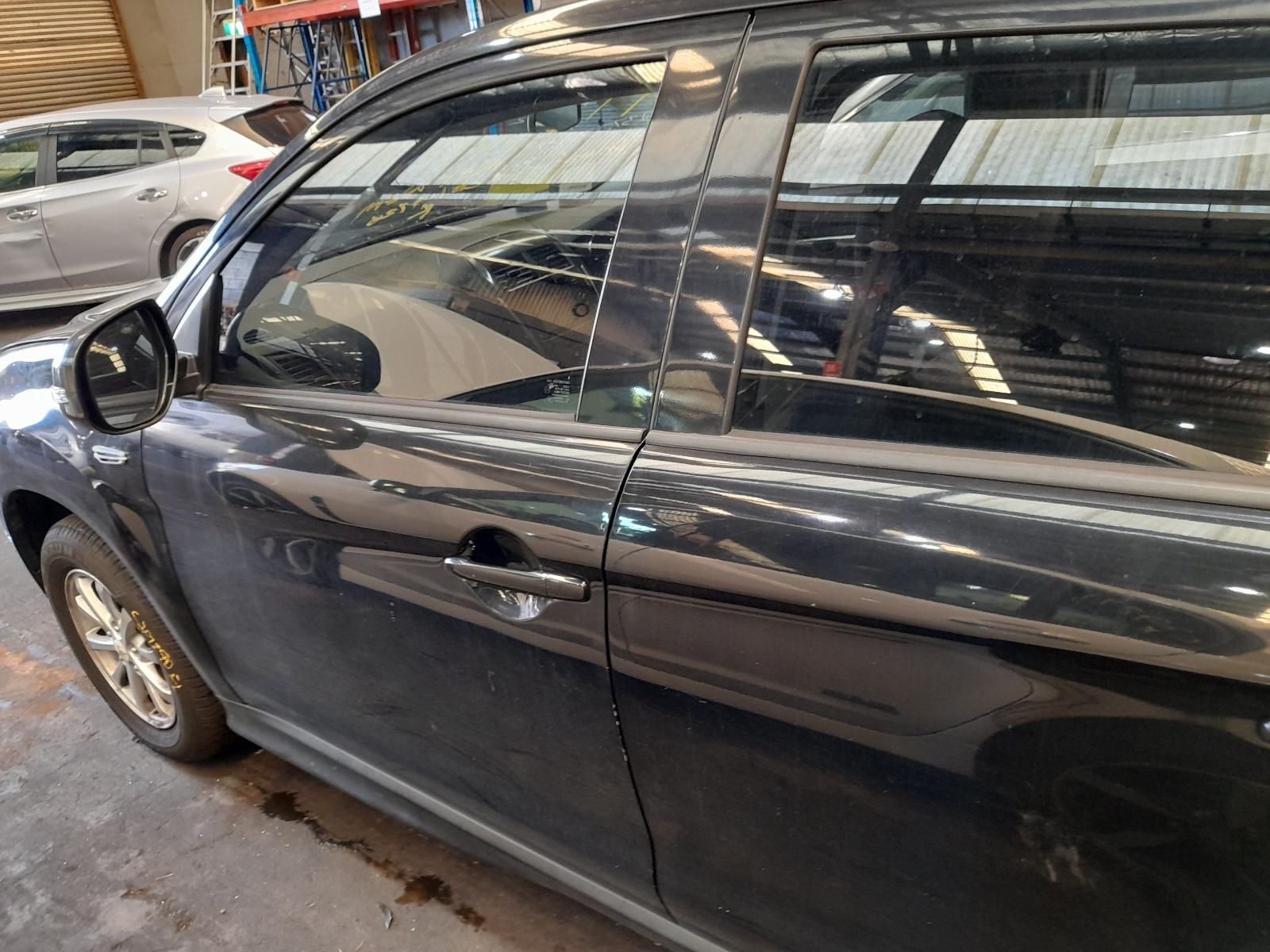View Auto part Left Front Door Window Mitsubishi Asx 2013