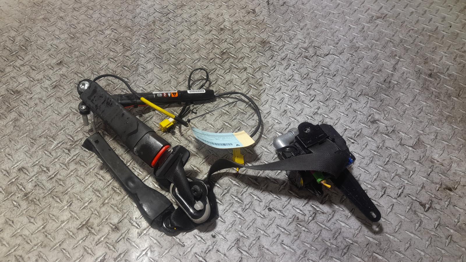 View Auto part Seatbelt/Stalk Holden Captiva 2012