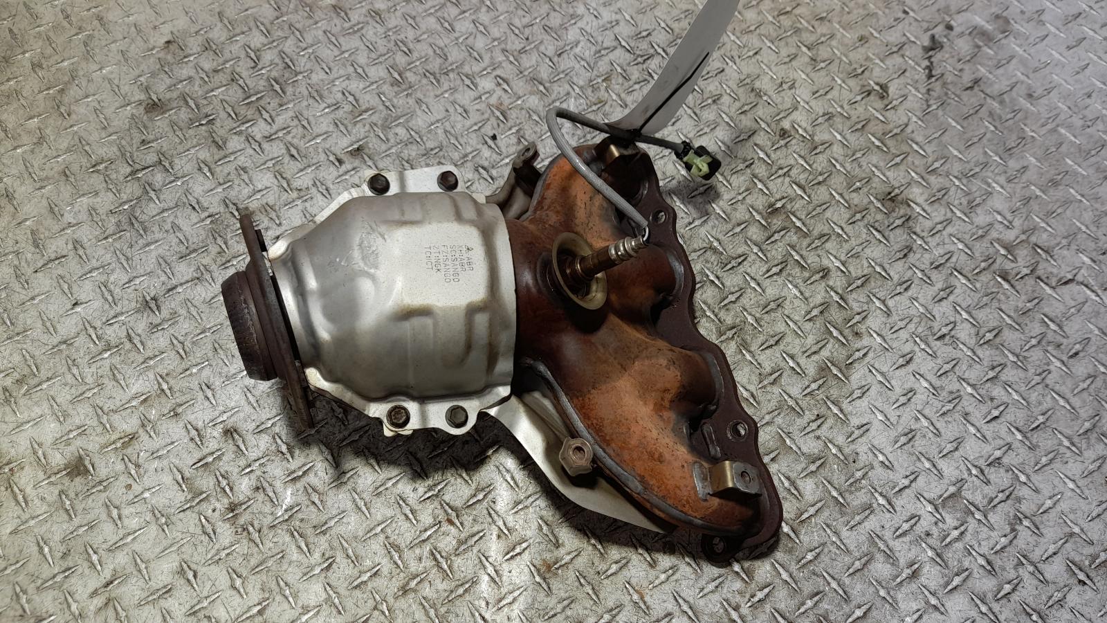 View Auto part Catalytic Converter Mitsubishi Outlander 2017