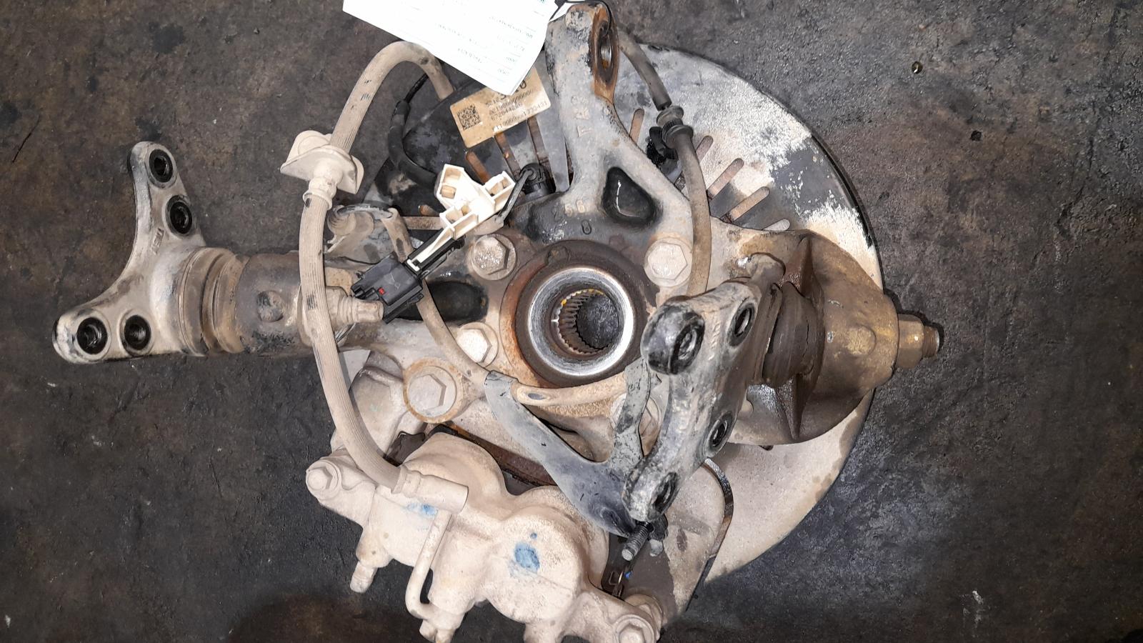 View Auto part Left Front Hub Assembly Holden Trailblazer 2019