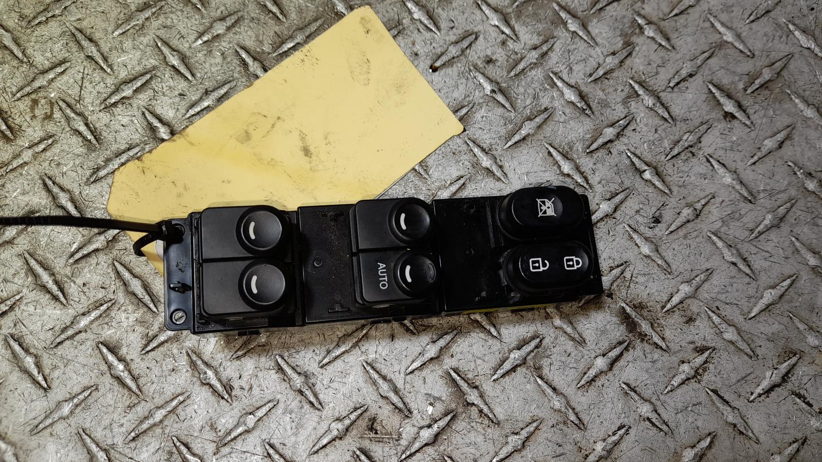 View Auto part Pwr Dr Wind Switch Hyundai Accent 2019