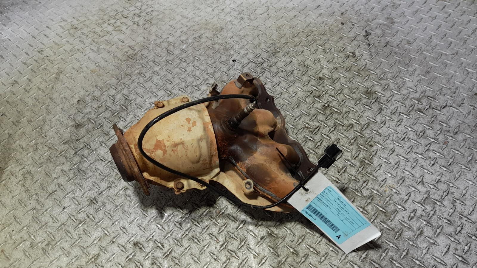View Auto part Catalytic Converter Mitsubishi Outlander 2016