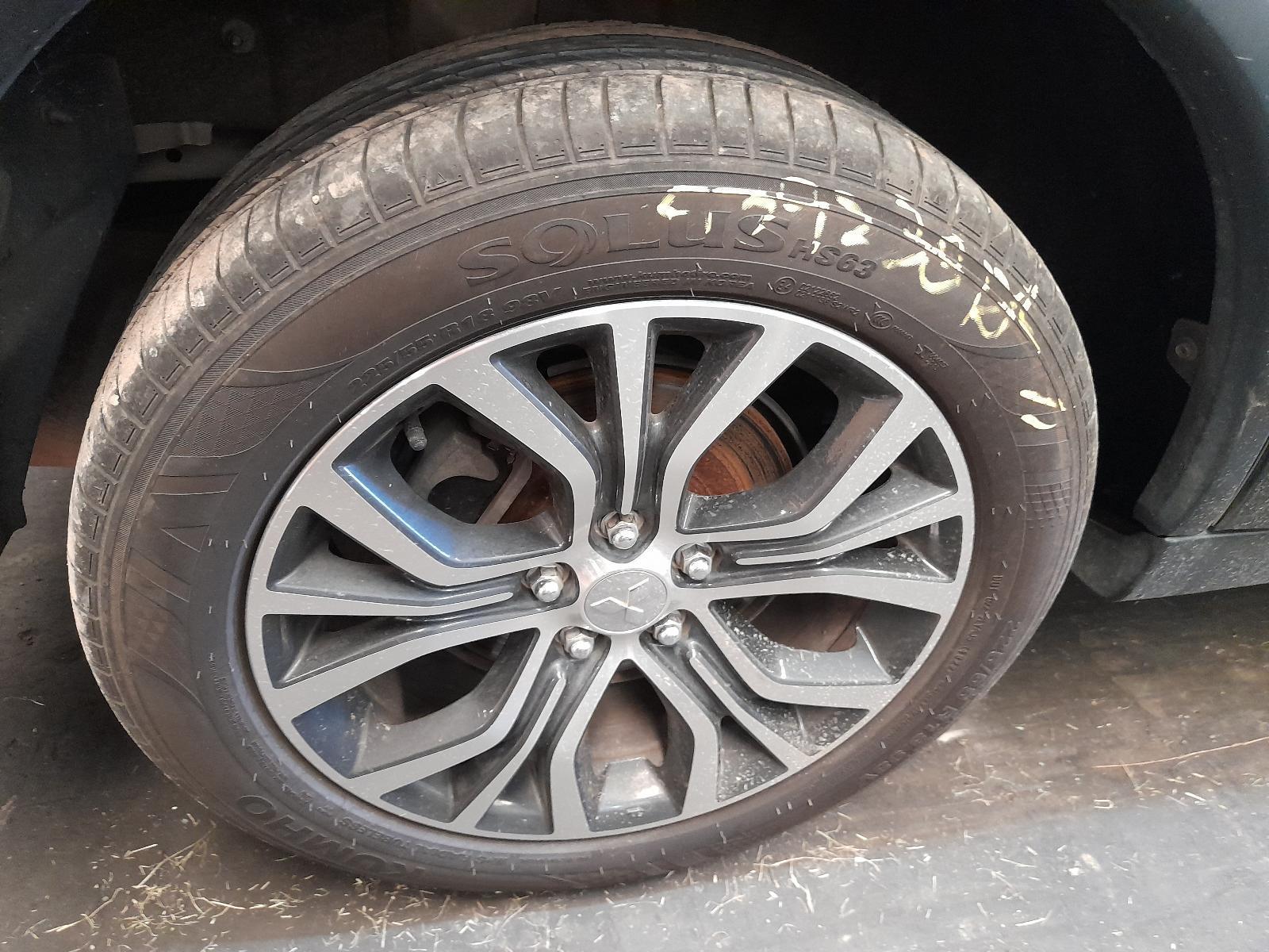 View Auto part Wheel Mag Mitsubishi Outlander 2016