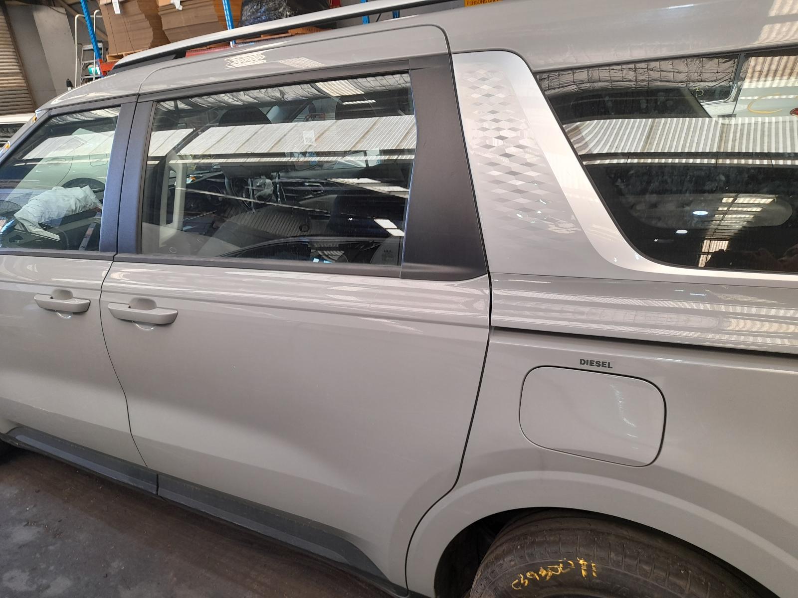 View Auto part Left Rear Side Glass Kia Carnival/grand Carnival 2022