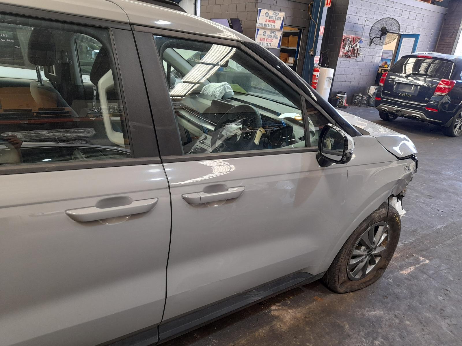 View Auto part Right Front Door Window Kia Carnival/grand Carnival 2022