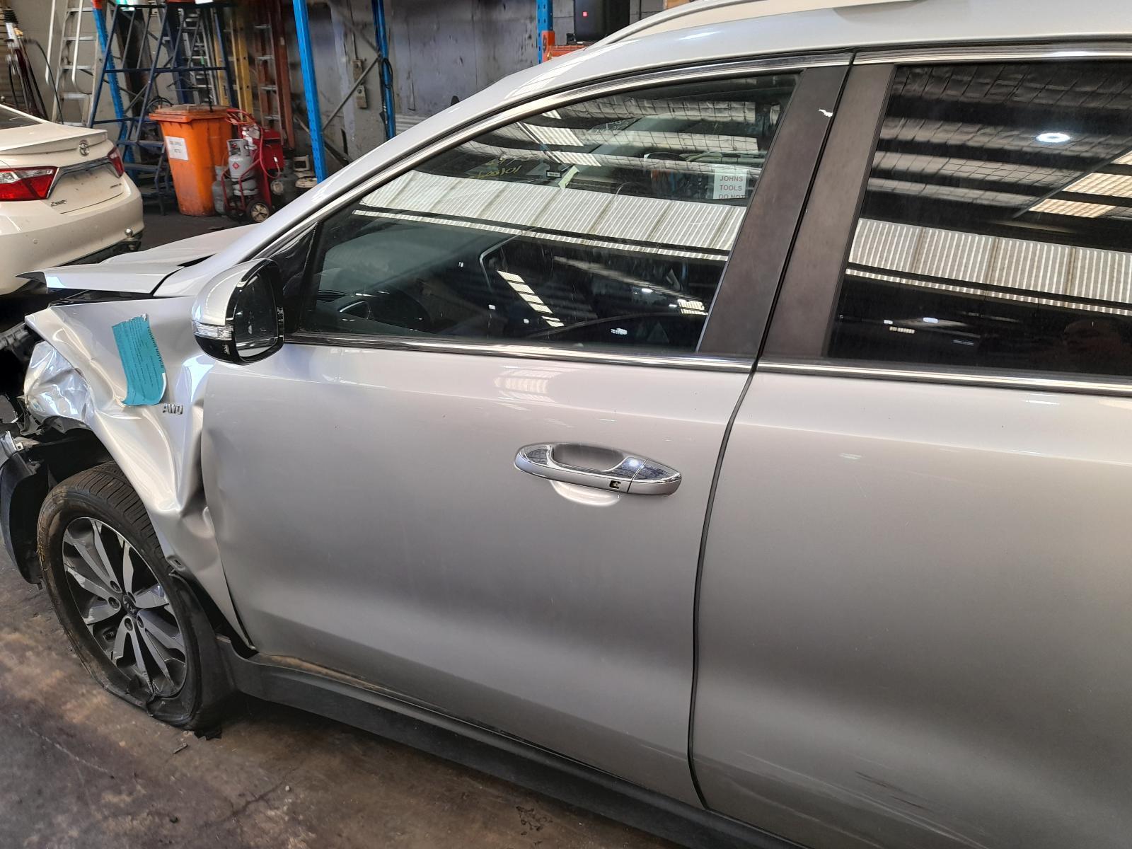View Auto part Left Front Door Window Kia Sportage 2018