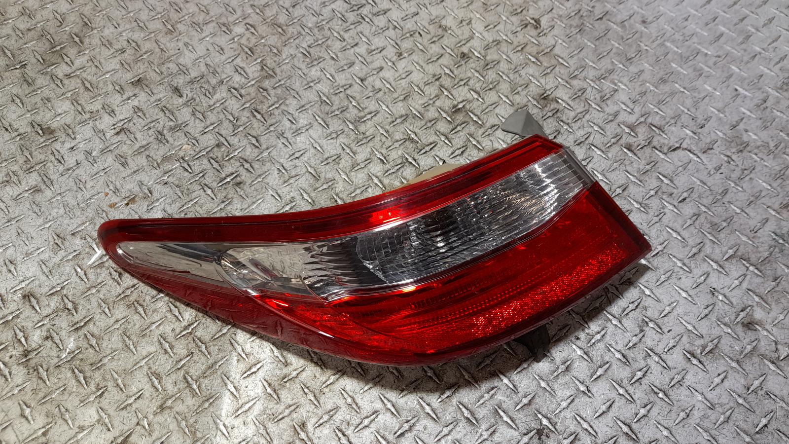 View Auto part Left Taillight Toyota Camry 2017