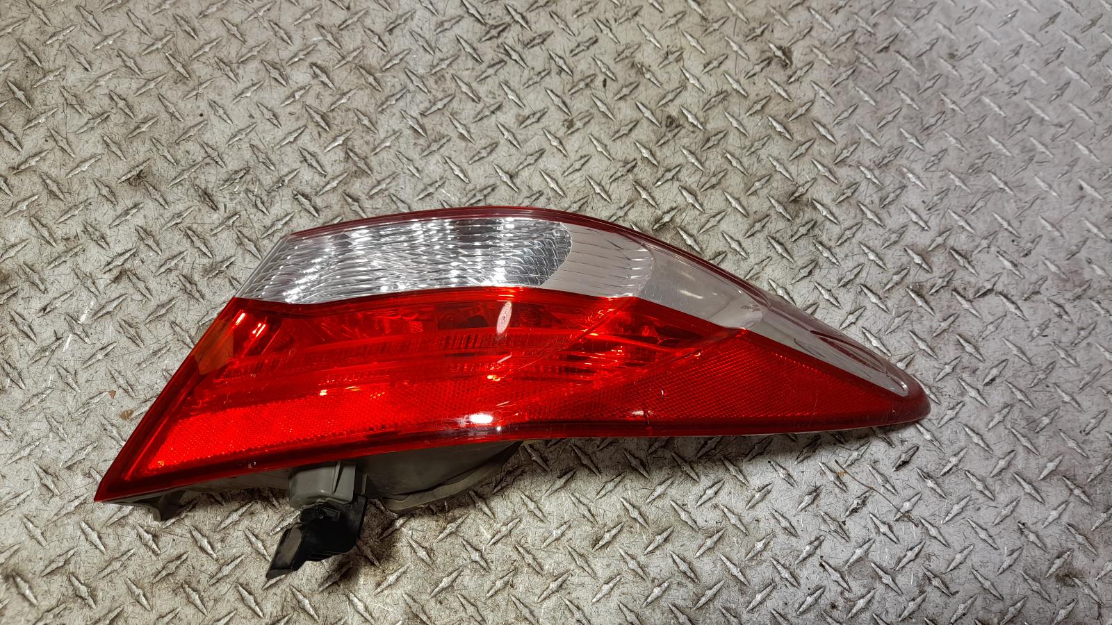 View Auto part Right Taillight Toyota Camry 2017