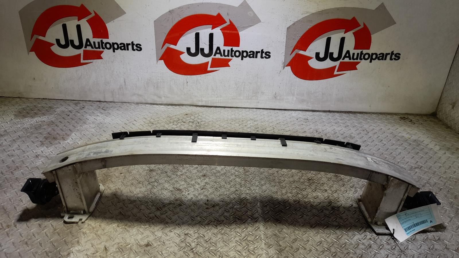 View Auto part F/Bar Reinforc/Brack Audi Q3 2013