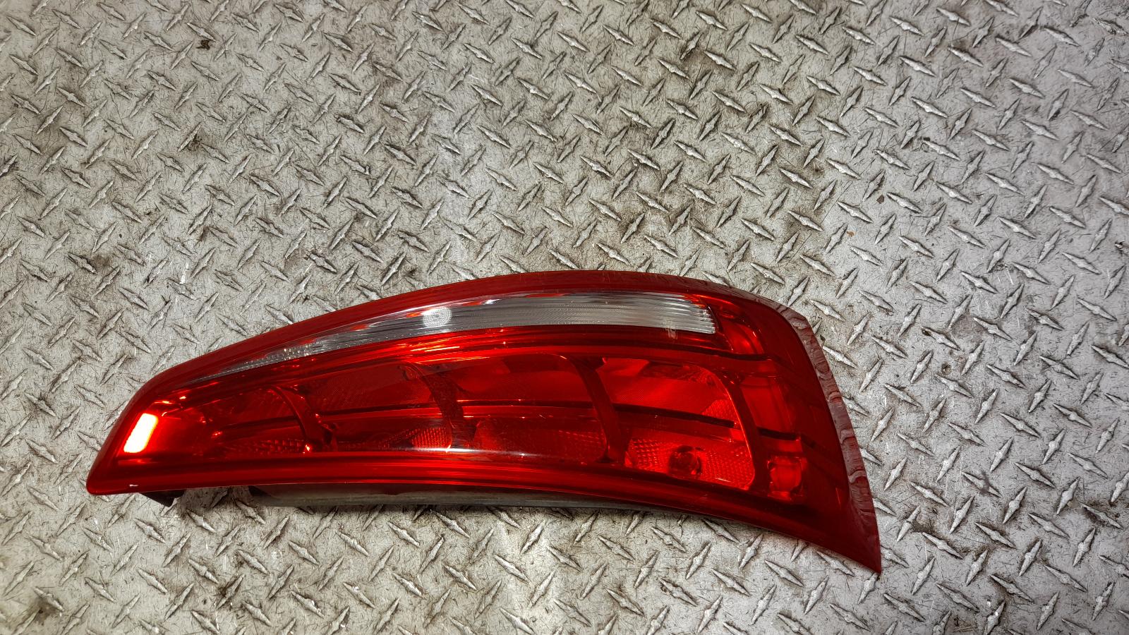 View Auto part Left Taillight Audi Q3 2013