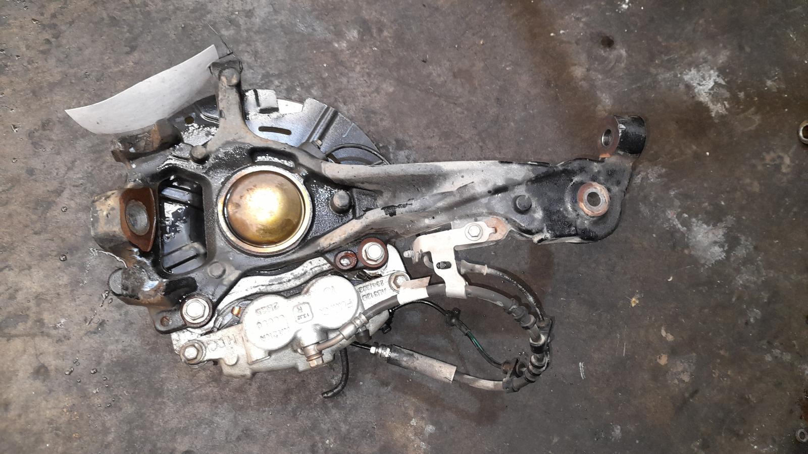 View Auto part Right Front Hub Assembly Ford Ranger 2022