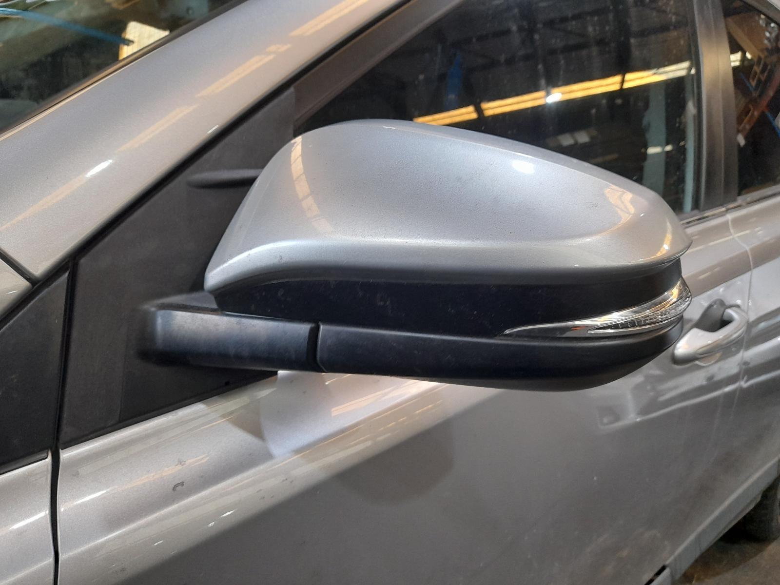 View Auto part Left Door Mirror Toyota Rav4 2016