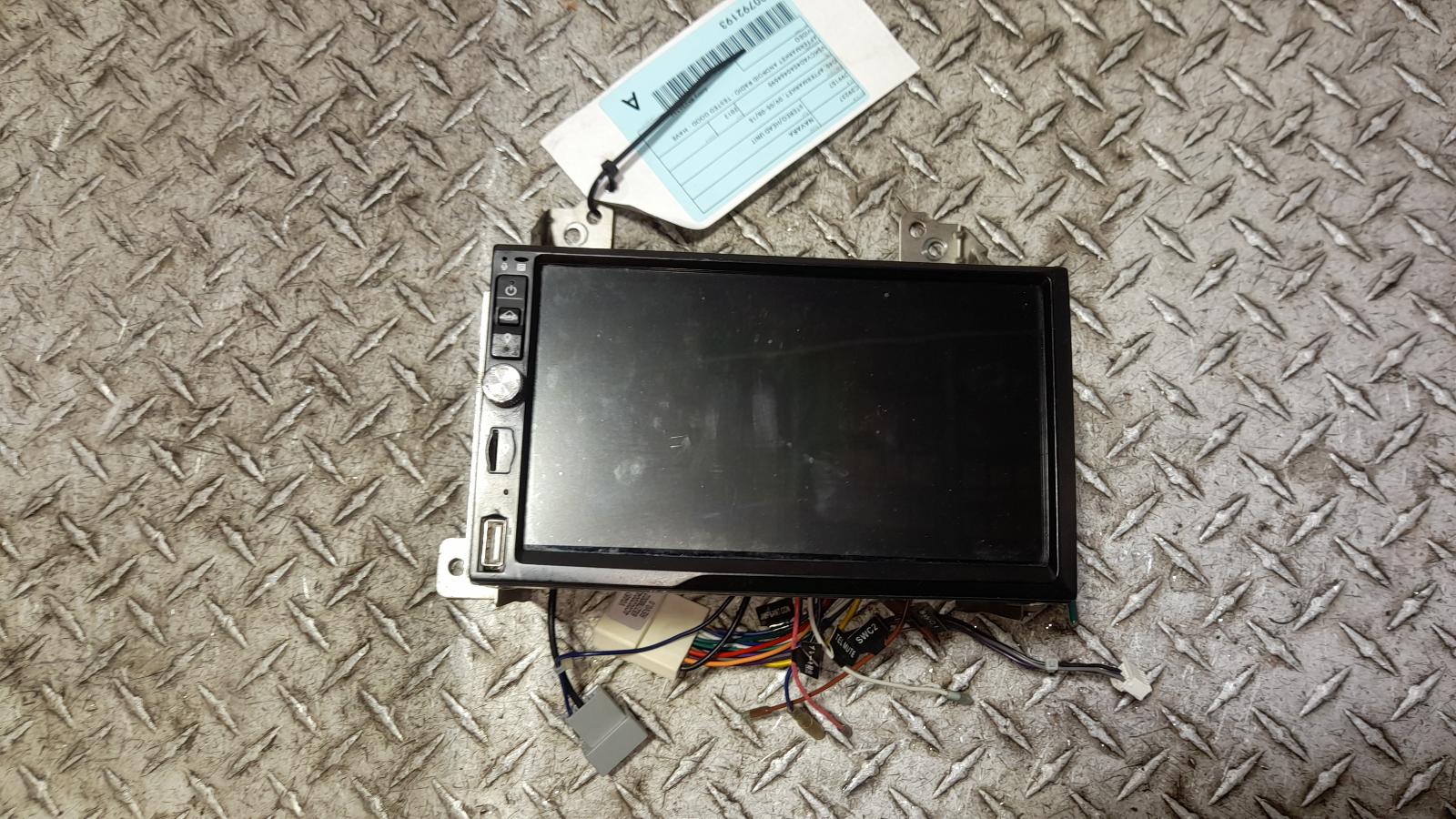 View Auto part Radio/Cd/Dvd/Sat/Tv Nissan Navara 2012