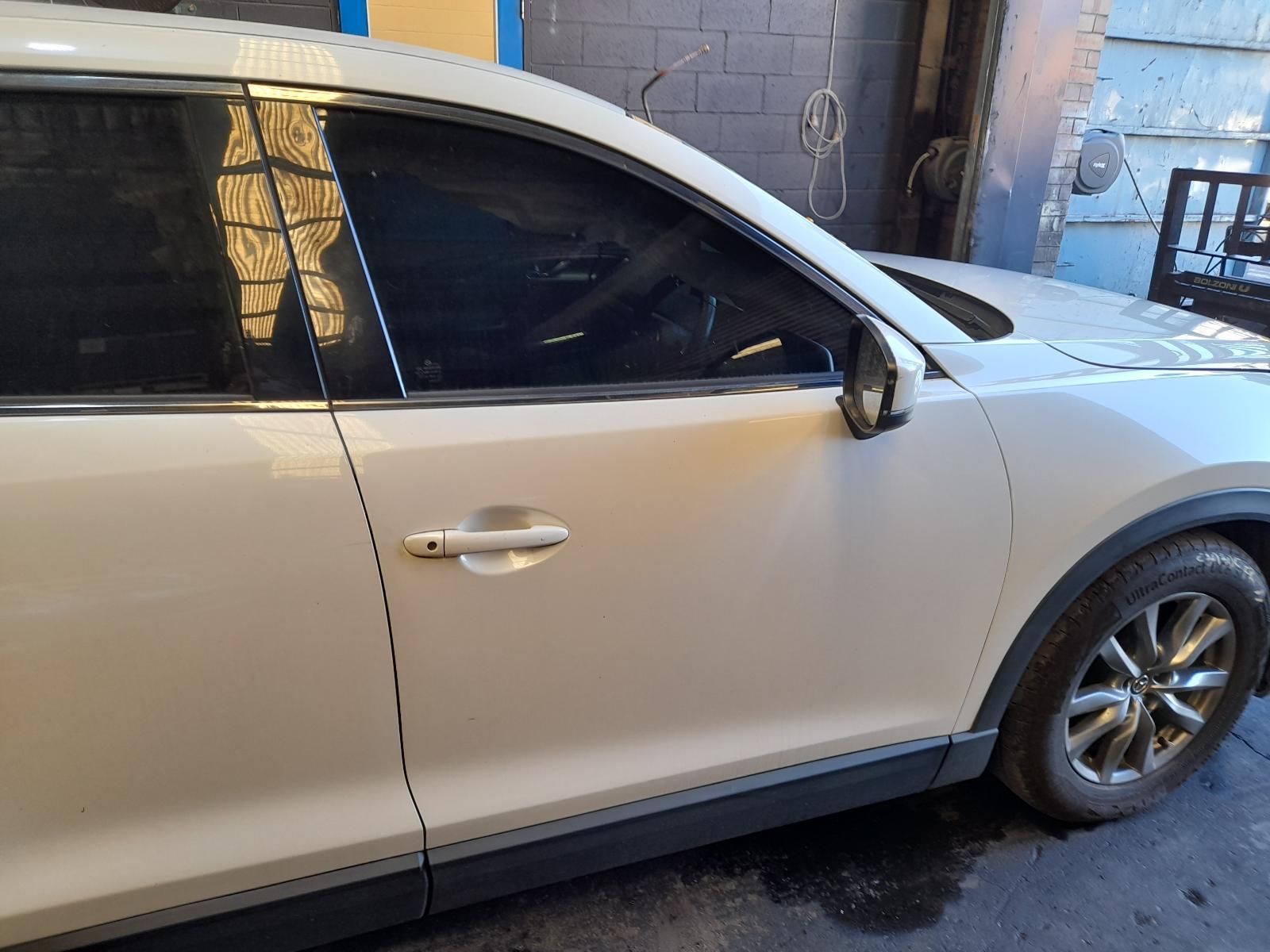 View Auto part Right Front Door Window Mazda Cx9 2016