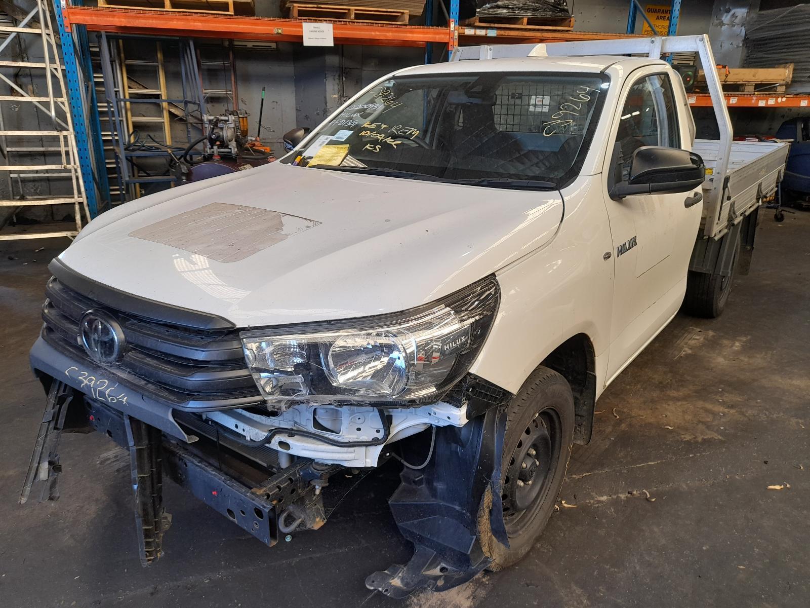 View Auto part Trans/Gearbox Toyota Hilux 2023
